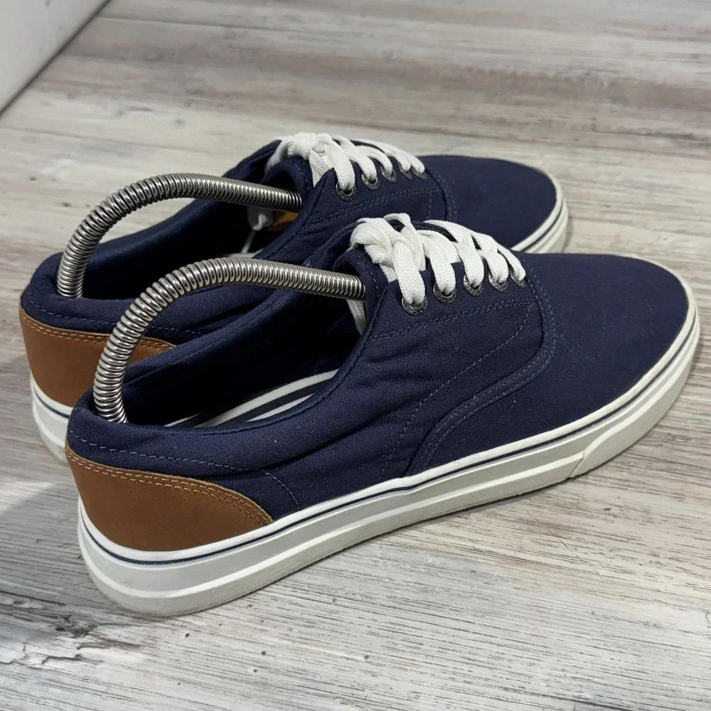 Chaps‎ Canvas Sneakers Men's Size 7.5 Blue Low Top Lace Up Memory Foam Shoes
